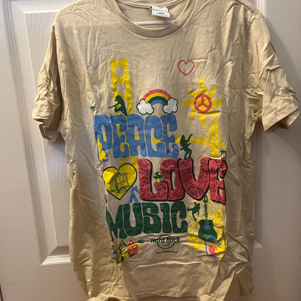 Hard Rock Cafe Peace Love Music Men’s Tan T-Shirt Large